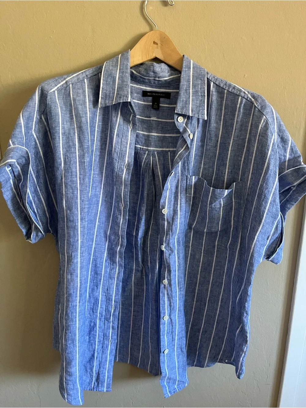 Banana Republic Linen Resort Shirt Size M - Picture 5 of 7